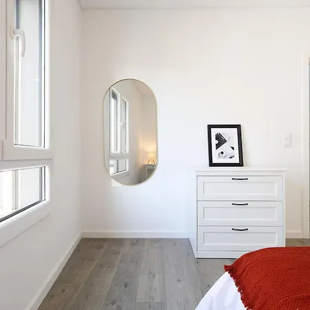 Проживание в семье 203 Confortavel Em Casa Com Piscina *