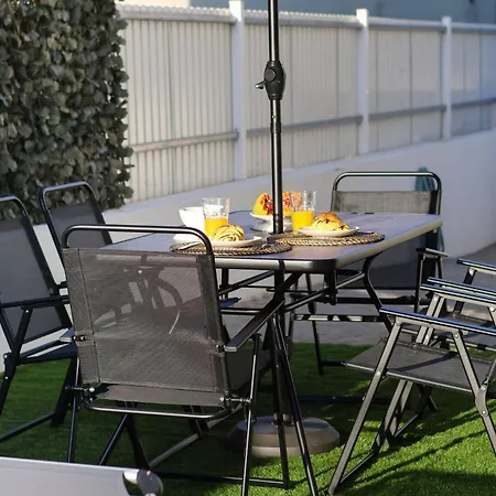 203 Confortavel Em Casa Com Piscina